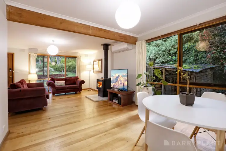Fifth view of Homely house listing, 2 Jeanne Street, Cockatoo VIC 3781