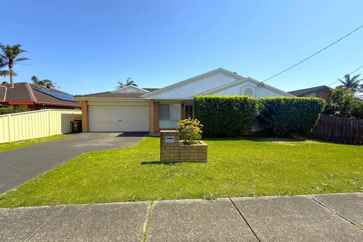61 Myall Street, Tea Gardens NSW 2324