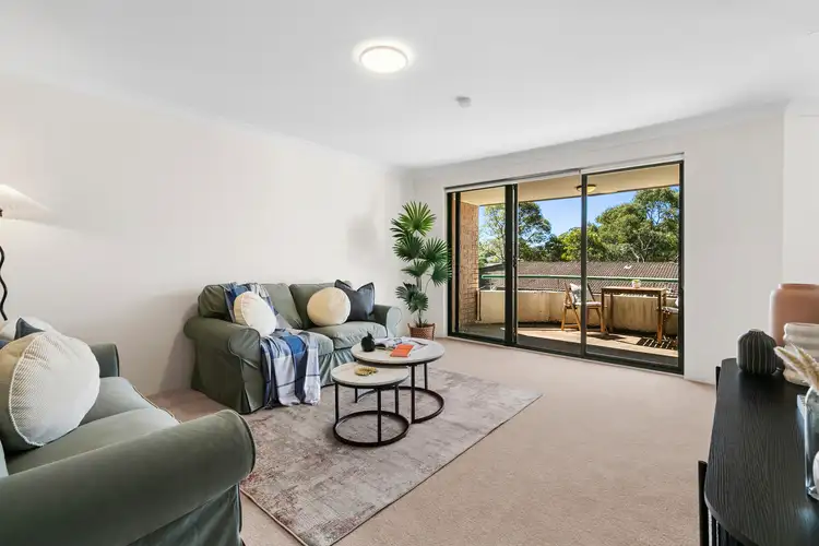 2/6 Freeman Place, Carlingford NSW 2118