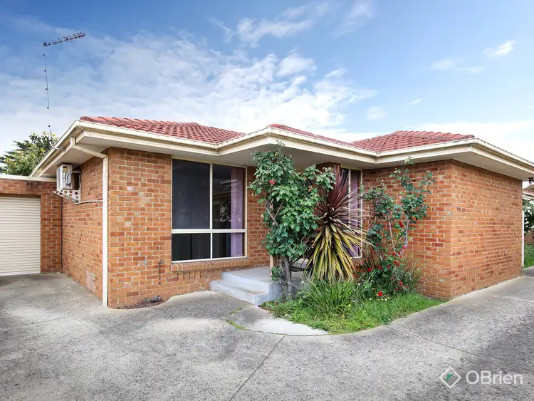 2/4 Boyd Avenue, Oakleigh East VIC 3166