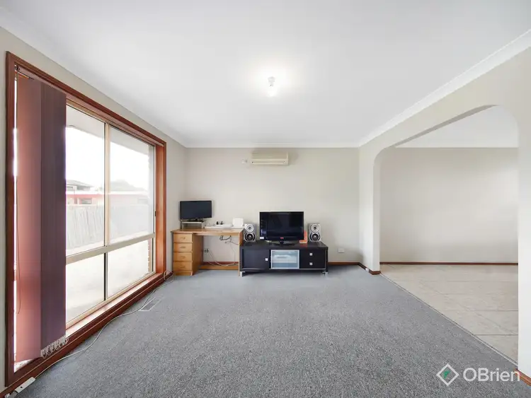 Second view of Homely unit listing, 2/4 Boyd Avenue, Oakleigh East VIC 3166