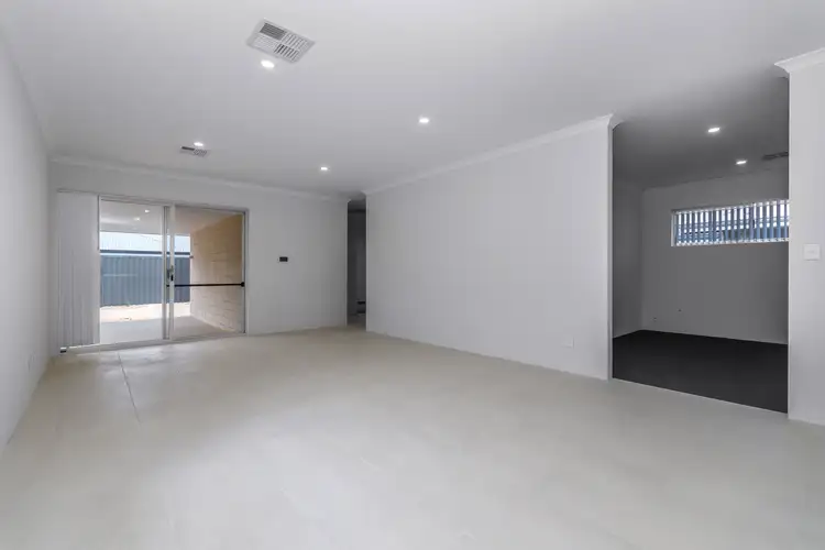 Fifth view of Homely house listing, 3 Segundo Street, Madora Bay WA 6210