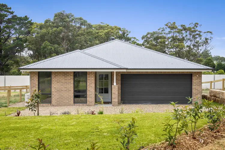 33 Ferguson Crescent, Mittagong NSW 2575