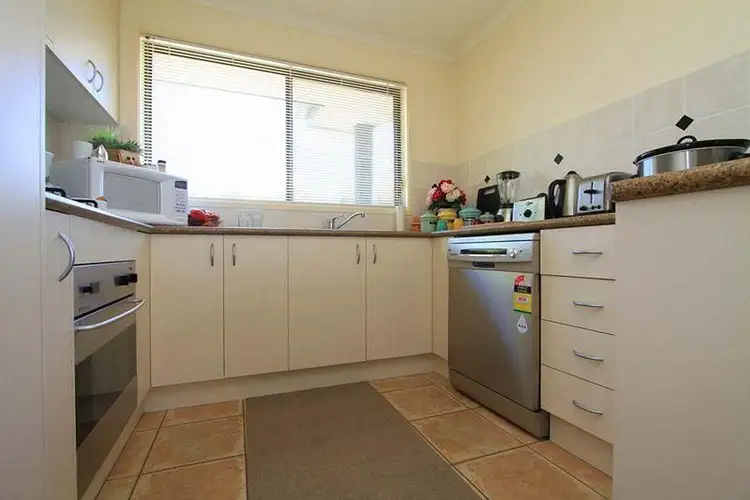 Fourth view of Homely townhouse listing, 1/22 Mulqueeny Street, Wodonga VIC 3690