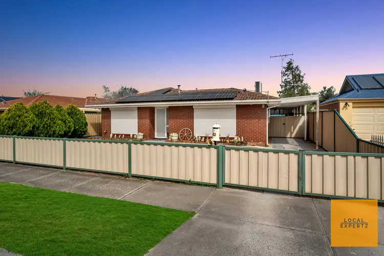 63 Richard Road, Melton South VIC 3338