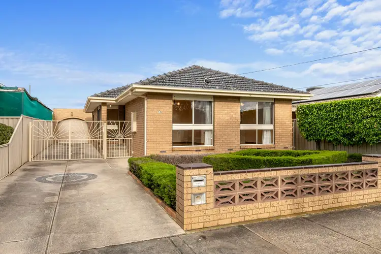 53 Shirley Street, Altona Meadows VIC 3028