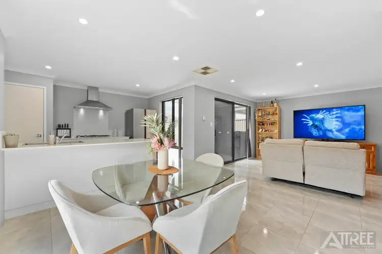 Third view of Homely house listing, 6 Lutea Loop, Hilbert WA 6112