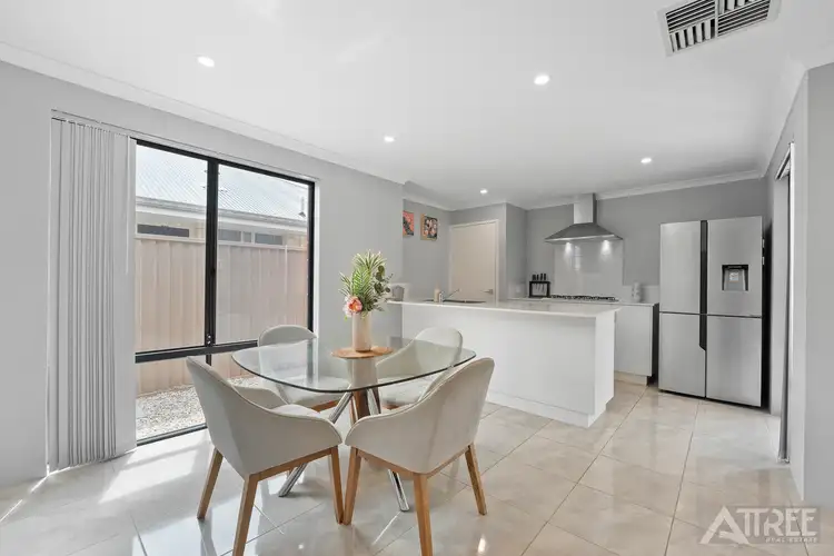 Fourth view of Homely house listing, 6 Lutea Loop, Hilbert WA 6112