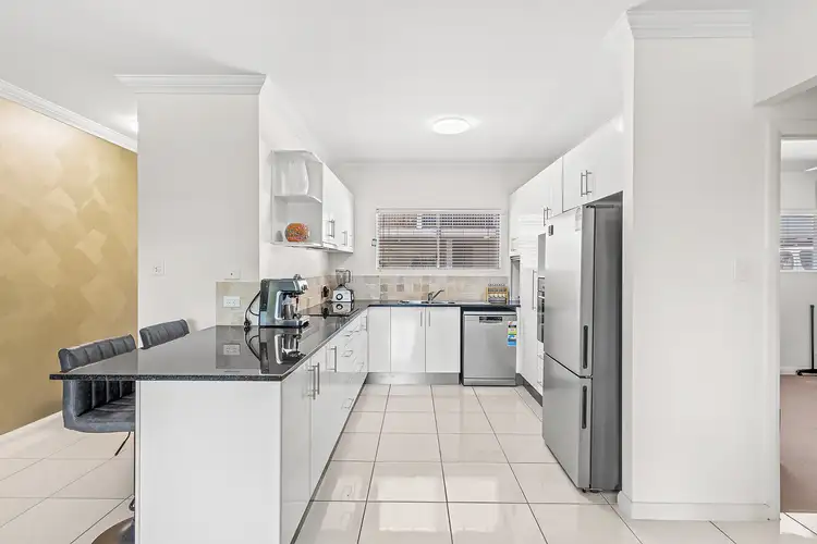 Fifth view of Homely unit listing, 19/3 Deloraine Close, Cannonvale QLD 4802