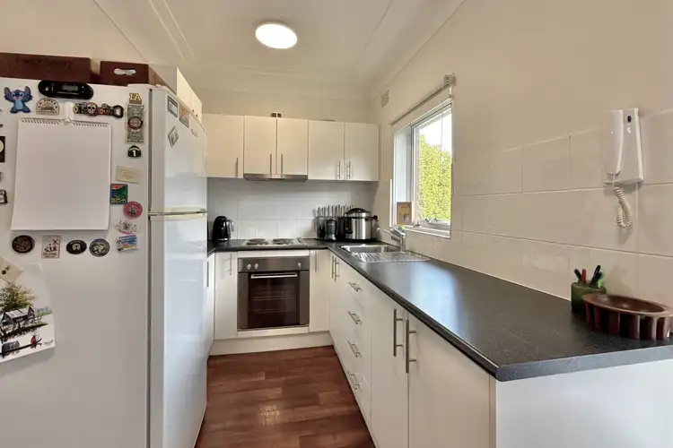 Third view of Homely unit listing, 6/41 Oxley Avenue, Jannali NSW 2226