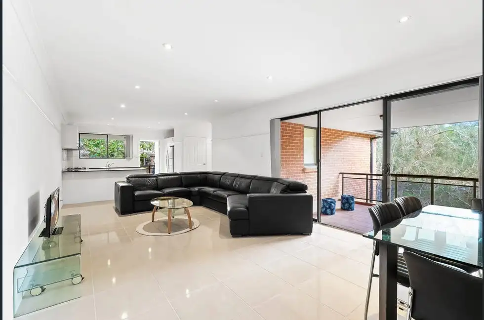 Main view of Homely unit listing, 16/72 Constitution Road West, Meadowbank NSW 2114