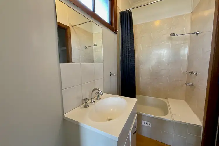 Fifth view of Homely unit listing, 2/4 Commonwealth Avenue, Burrill Lake NSW 2539