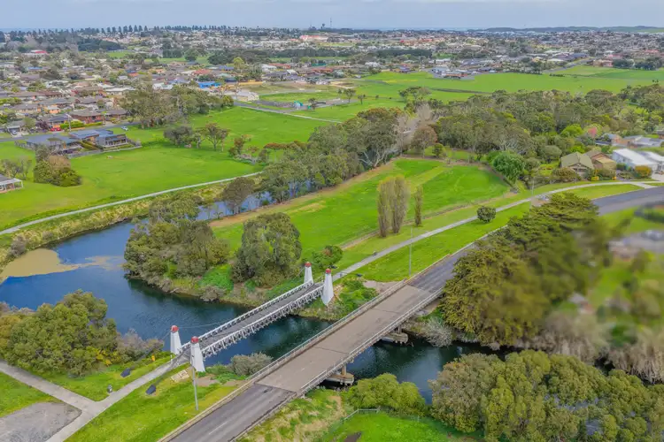 49 Wollaston Road, Warrnambool VIC 3280