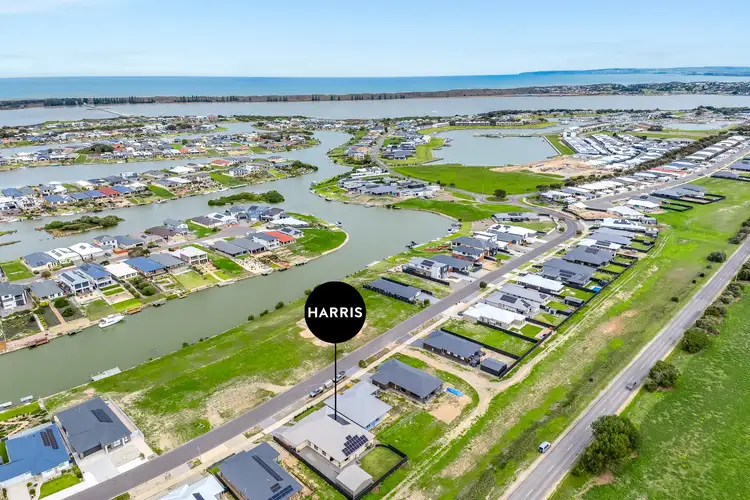 70 Victoria Parade, Hindmarsh Island SA 5214