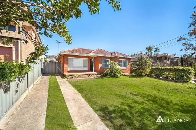 37 Tracey Street, Revesby NSW 2212