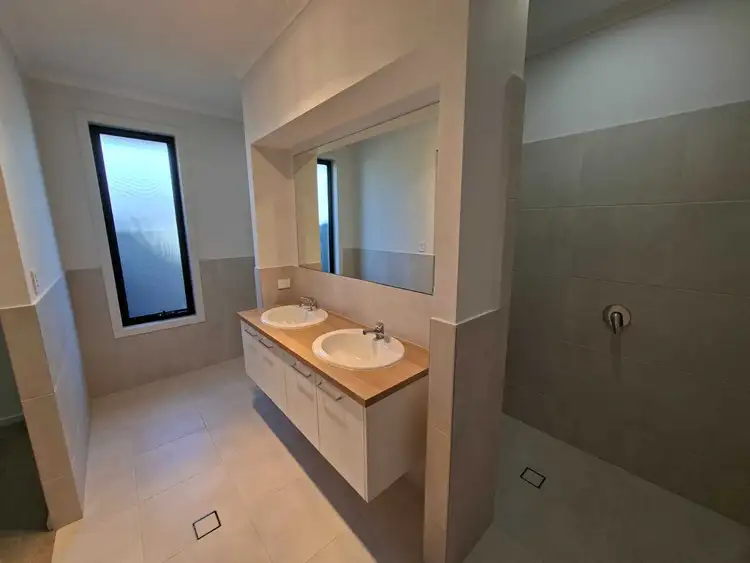 Fifth view of Homely house listing, 8 Phoenix Avenue, Riverlea Park SA 5120