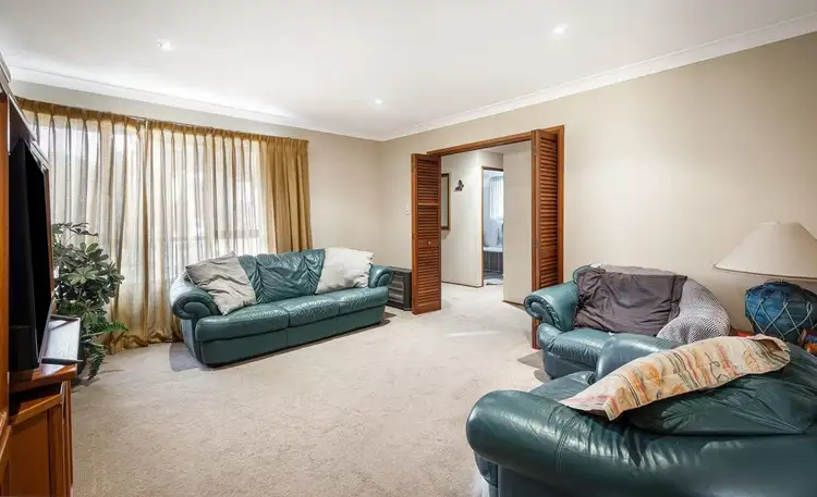 Second view of Homely house listing, 10 Oba Place, Toongabbie NSW 2146