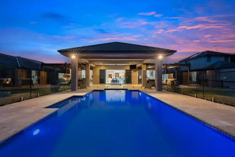 7 Crystal Downs Close, Luddenham NSW 2745