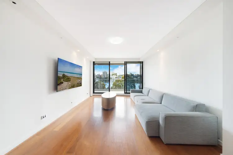 Main view of Homely apartment listing, 402/30 Glen Street, Milsons Point NSW 2061