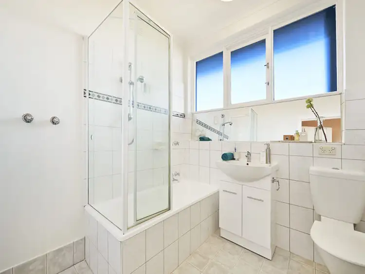 Fifth view of Homely apartment listing, 12/133 Brighton Road, Elwood VIC 3184