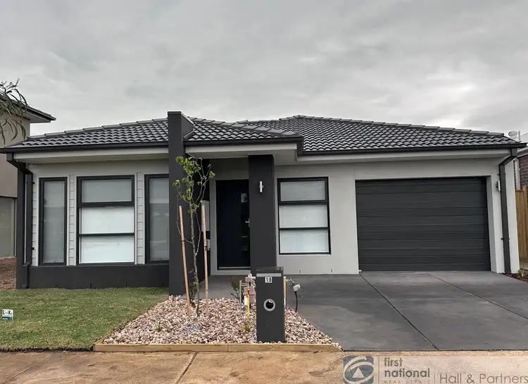 Main view of Homely house listing, 18 Riverly Grove, Officer VIC 3809
