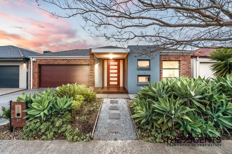 37 Tropic Circuit, Point Cook VIC 3030