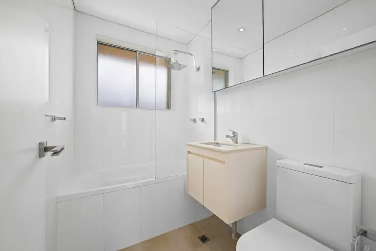 Fifth view of Homely apartment listing, 5/98 Howard Avenue, Dee Why NSW 2099