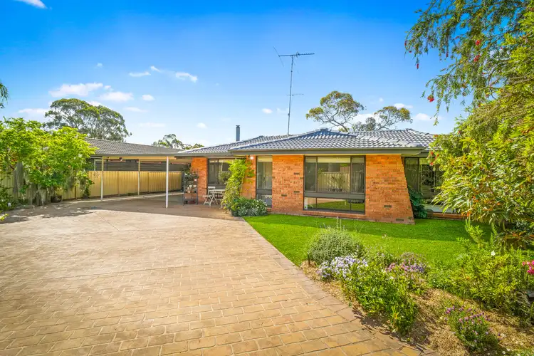 8 Grazier Place, Minchinbury NSW 2770