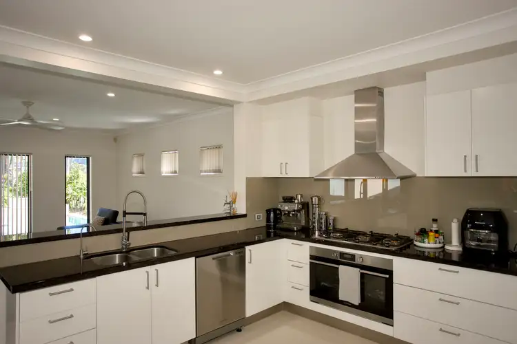 Sixth view of Homely house listing, 2805 Gracemere Circuit North, Hope Island QLD 4212