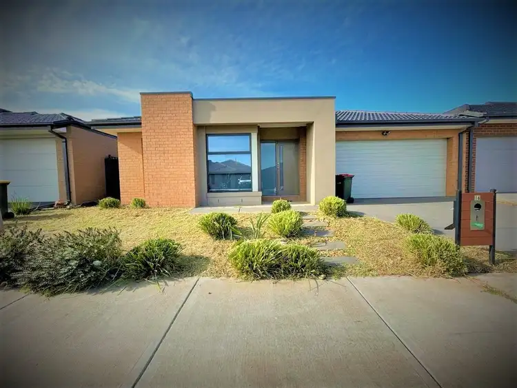 16 Festivity Street, Tarneit VIC 3029