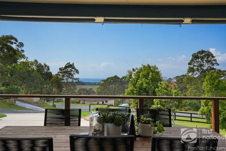 4 Bombora Place, Hallidays Point NSW 2430