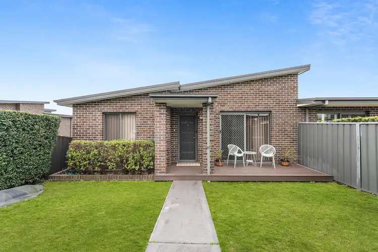 2/126 Kanahooka Road, Kanahooka NSW 2530