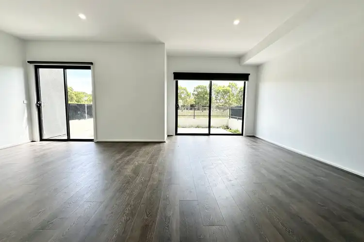 Fifth view of Homely townhouse listing, 21 Limestone Drive, Berwick VIC 3806