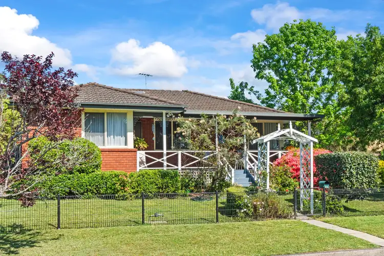 36 Clarke Avenue, Hobartville NSW 2753