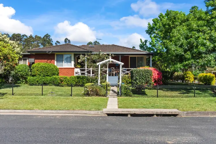 36 Clarke Avenue, Hobartville NSW 2753