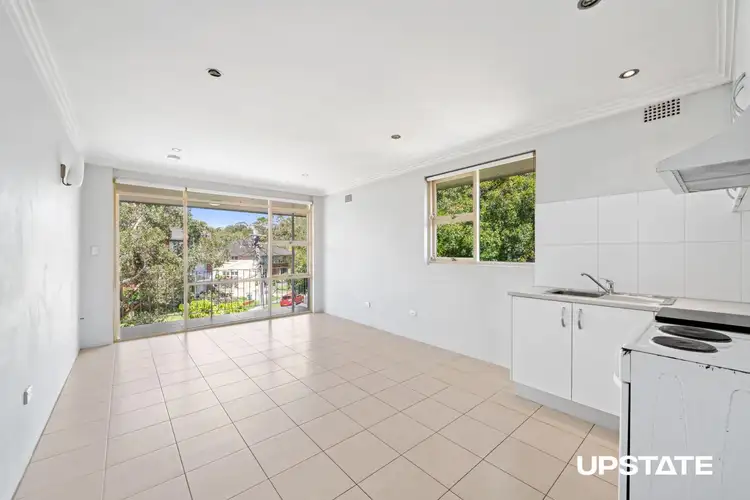 Second view of Homely unit listing, 6/14 Grafton Crescent, Dee Why NSW 2099