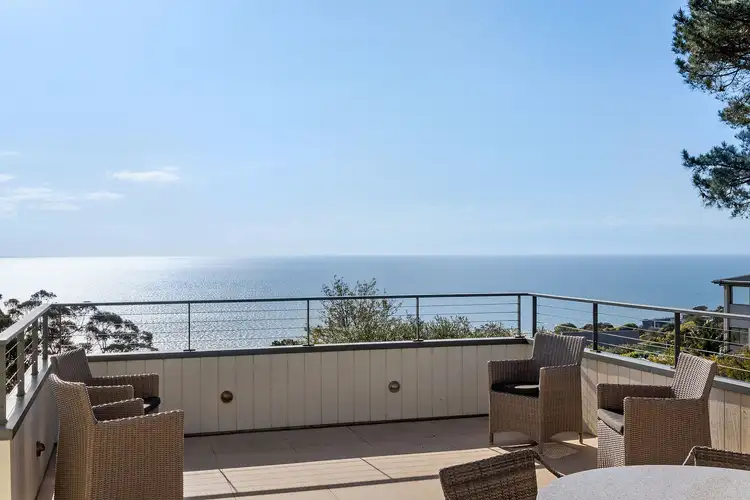 39 Stanley Crescent, Mount Martha VIC 3934