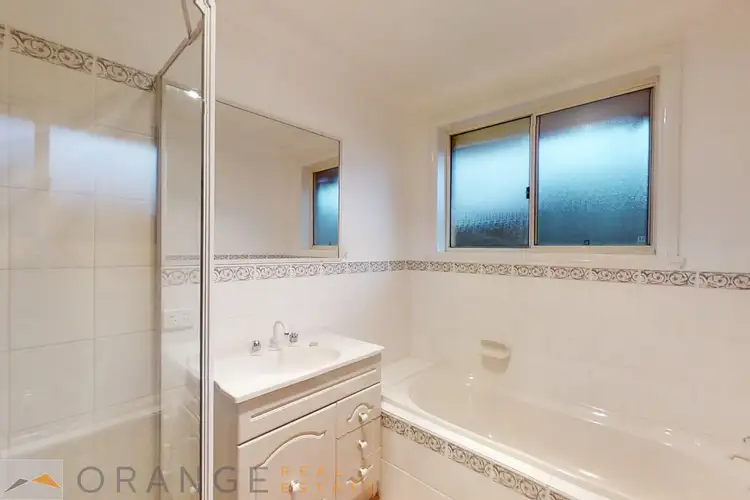 Fifth view of Homely semi-detached listing, 1/9 Newman Street, Orange NSW 2800