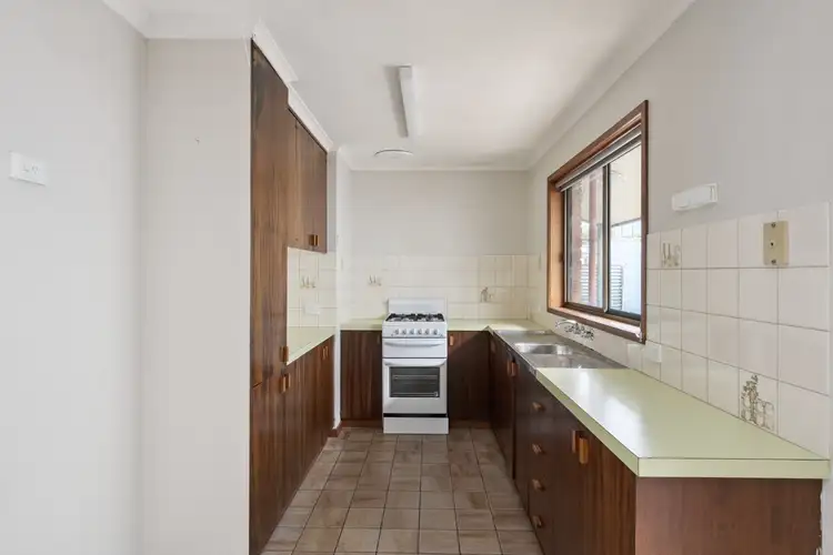 Second view of Homely unit listing, 2/5 Tariff Street, Eaglehawk VIC 3556
