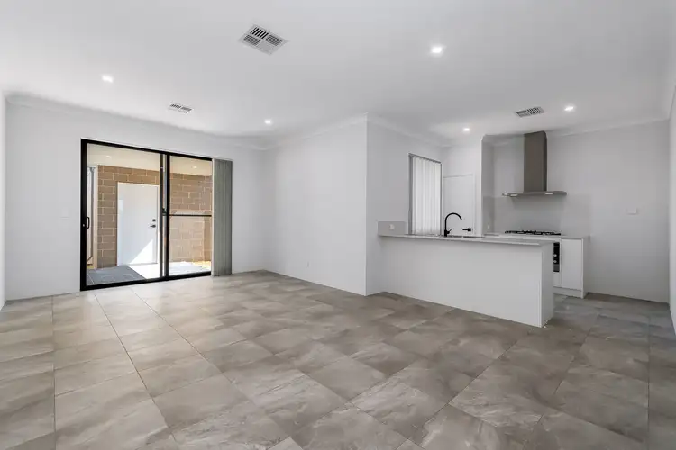 6A Greenlink Boulevard, Harrisdale WA 6112