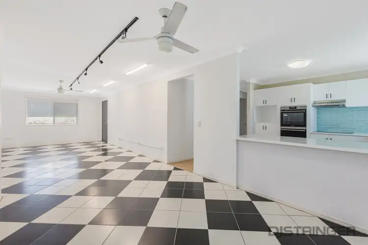 Fourth view of Homely semi-detached listing, 1/210 Kennedy Drive, Tweed Heads West NSW 2485