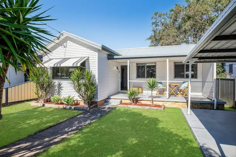 14 Paul Street, Umina Beach NSW 2257
