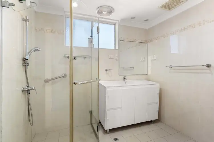 Sixth view of Homely unit listing, 2/76-84 Bigge Street, Liverpool NSW 2170