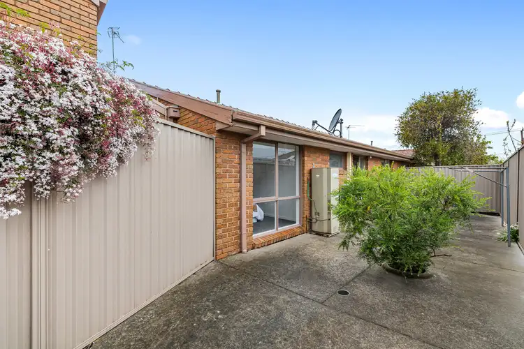 Second view of Homely villa listing, 3/42 Grandview Street, Glenroy VIC 3046