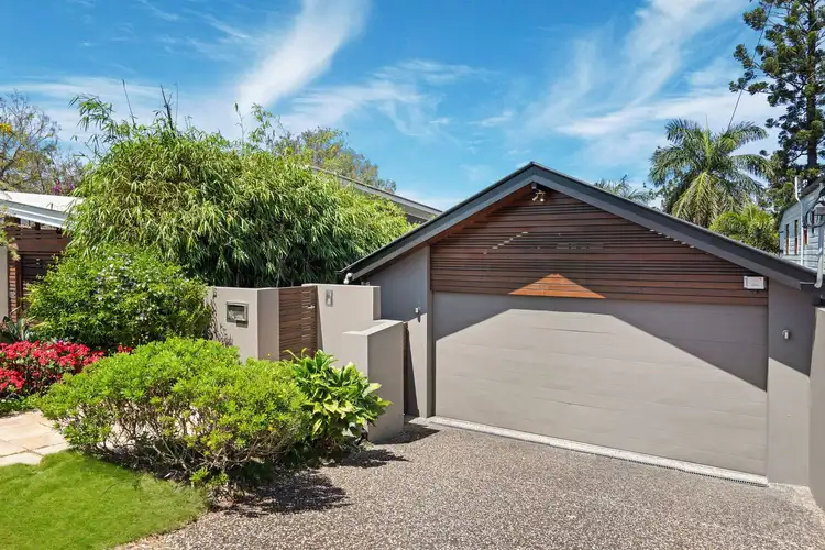 225 Swann Road, Taringa QLD 4068