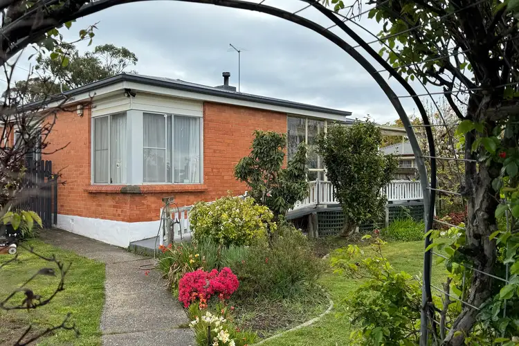 1/6 Burrows Street, Prospect Vale TAS 7250