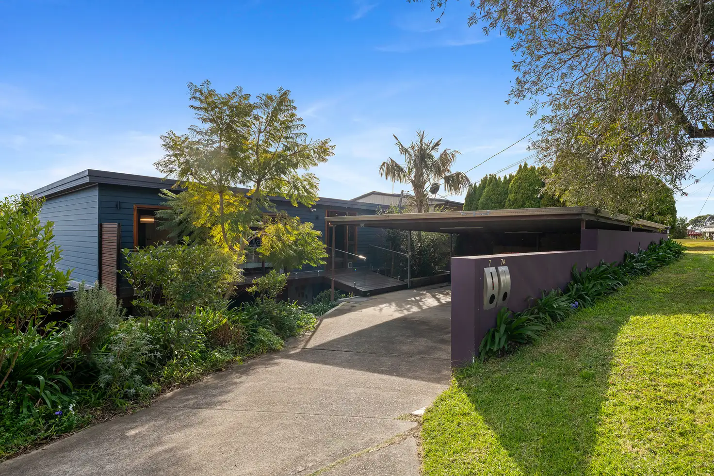 Main view of Homely semi-detached listing, 7 Ilkinia Place, Engadine NSW 2233