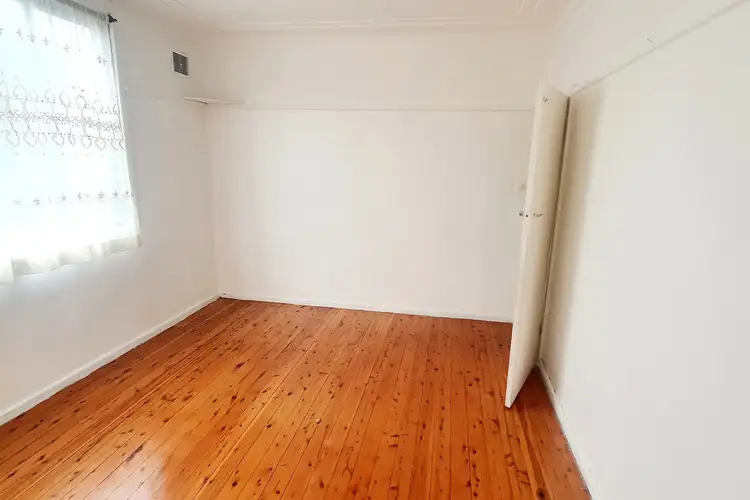 Fifth view of Homely house listing, 12 Crosby Crescent, Fairfield NSW 2165