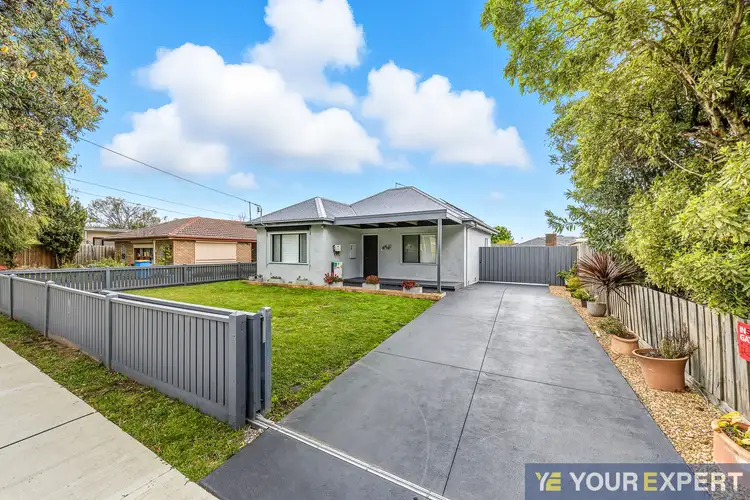 23 Campbell Parade, Cranbourne VIC 3977