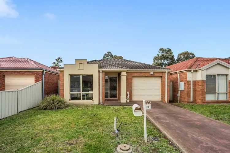 26 Nullarbor Place, Caroline Springs VIC 3023